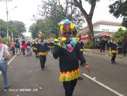 Karnaval Beautiful Malino di Hadiri Camat Barombong Dengan Warna Lainnya