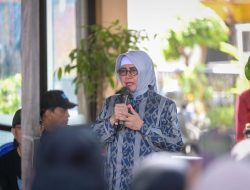 Ketua TP PKK Makassar Tinjau Pelayanan Posyandu dan Produk UMKM di Kelurahan Bitowa