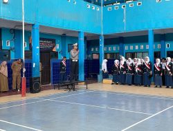 Rutinitas IPTU Mustafa Asis Laksanakan Irup Upara di Sekolah, Ini Pesan Kamtibmasnya ke Siswa :