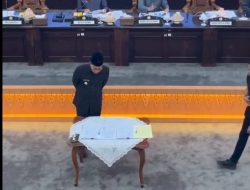 M Dahlan Hadiri Rapat Keputusan Ramperda Kota Makassar 2025