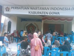Hari Pers Nasional Persatuan Wartawan Indonesia Kabupaten Gowa Gelar Sunatan Massal