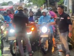 Aksi Sosial Ramadhan 1446 H. “AJUN RI Bersama Beberapa Tim Media Berbagi Takjil Buka Puasa Di Kac Bajeng Kab.Gowa